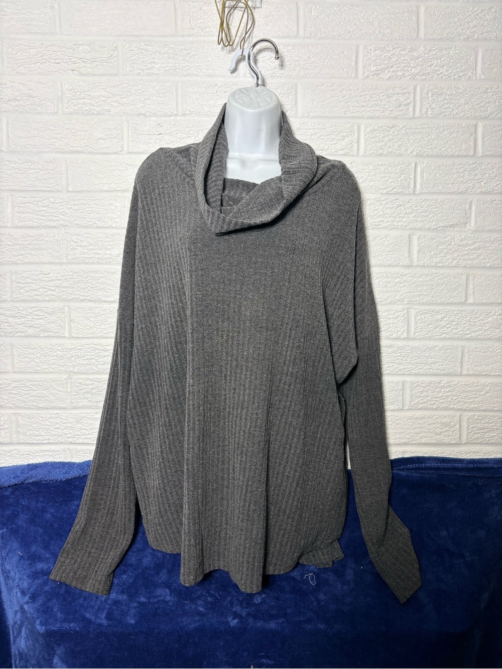 Umgee Charcoal Gray Ribbed Cowl Neck Sweater